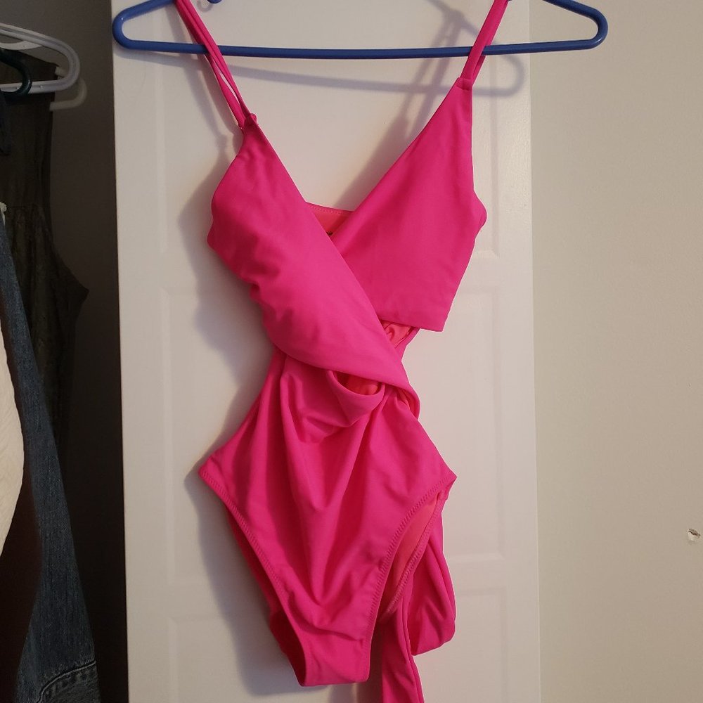 American Eagle One Piece Bathing Suit NWT